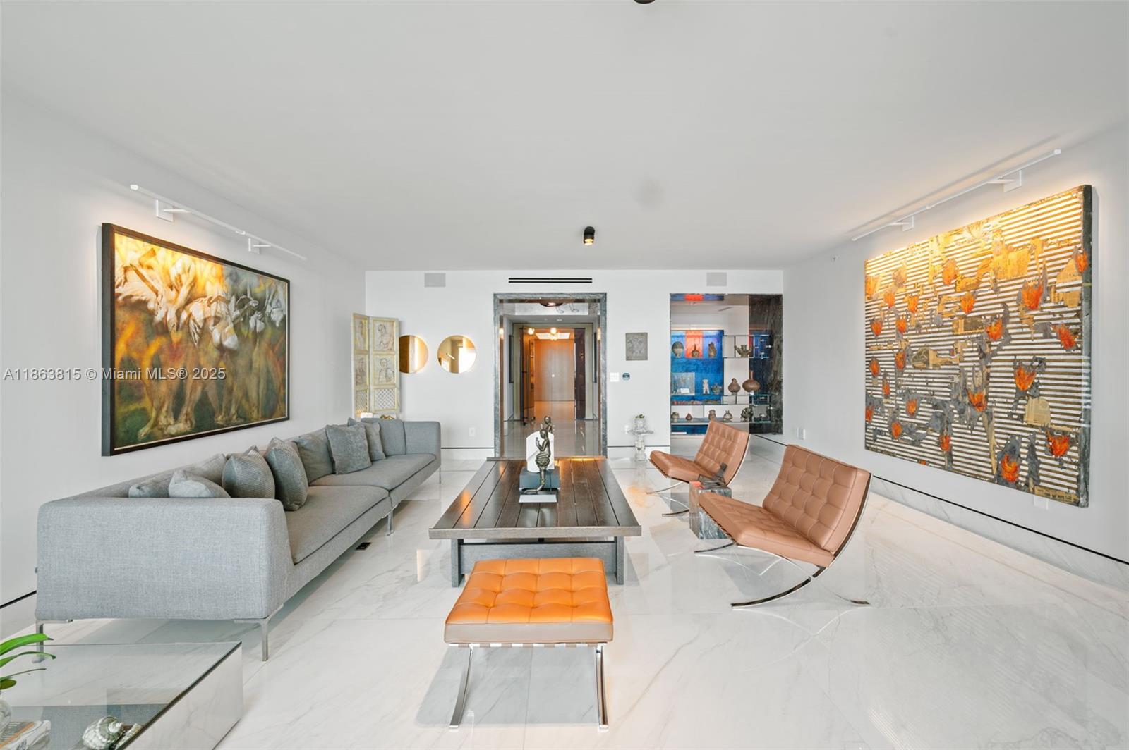 BEACON HARBOUR CONDO - Residential