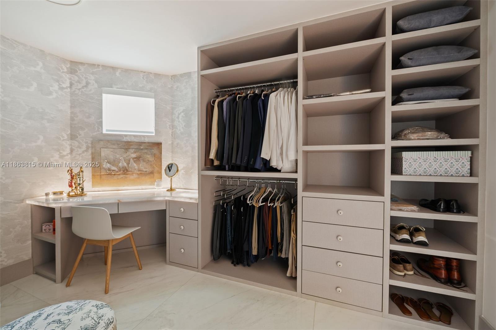 BEACON HARBOUR CONDO - Residential