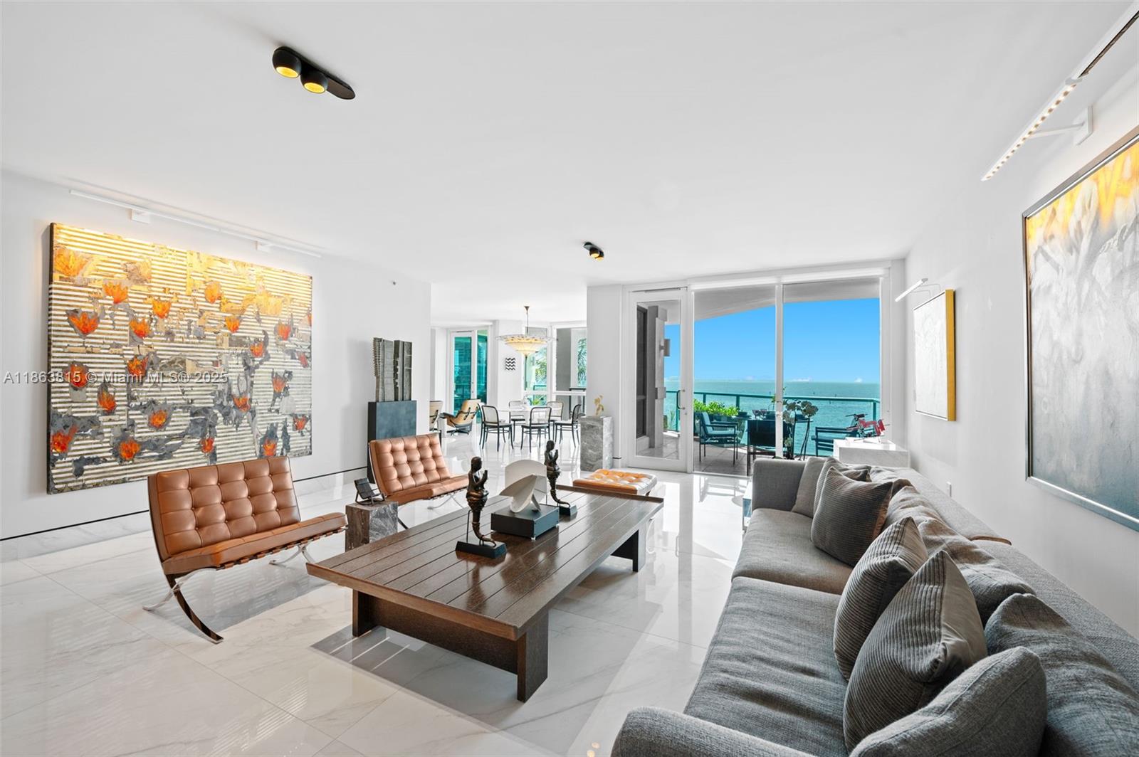 BEACON HARBOUR CONDO - Residential