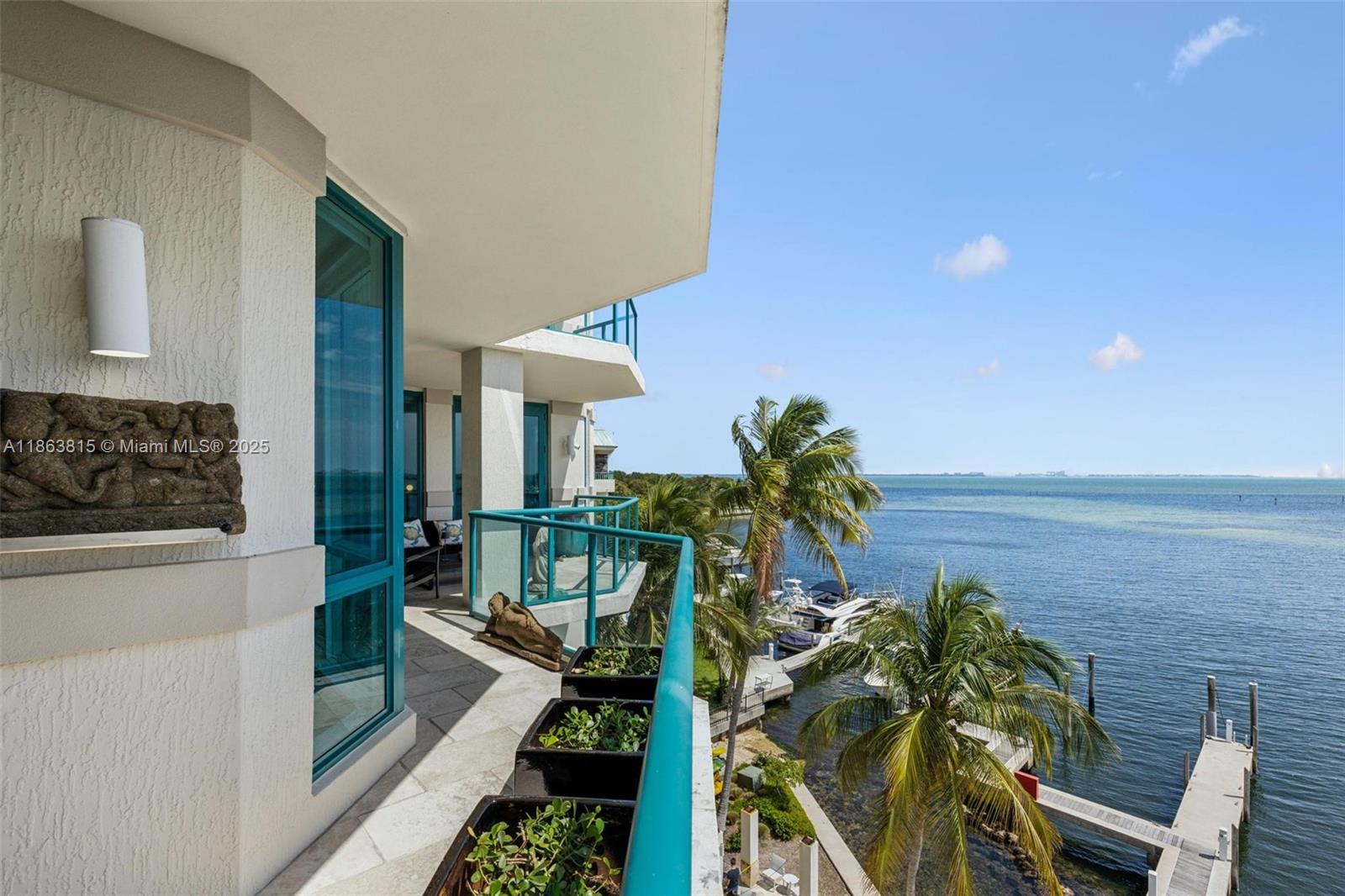 BEACON HARBOUR CONDO - Residential