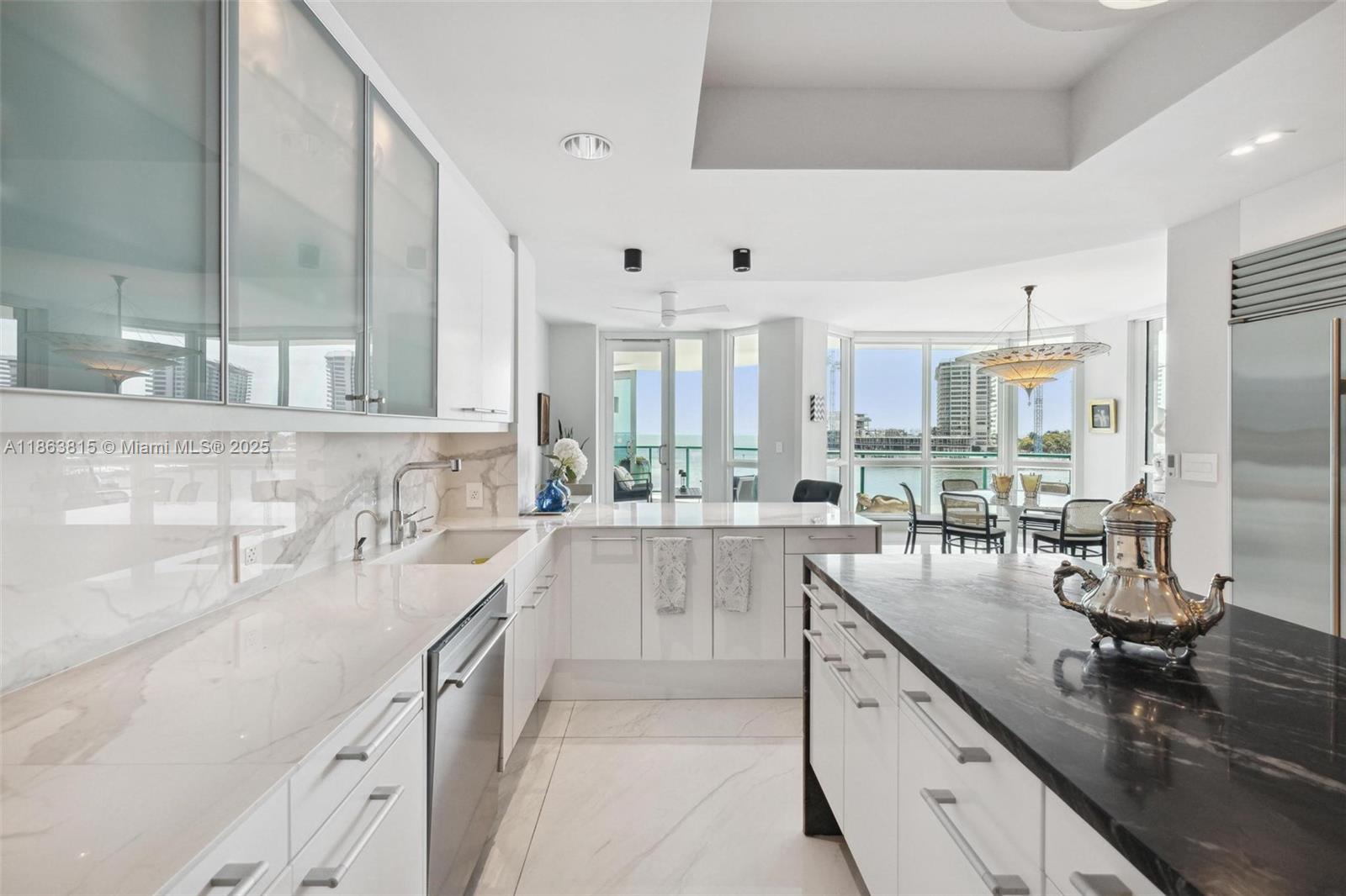 BEACON HARBOUR CONDO - Residential