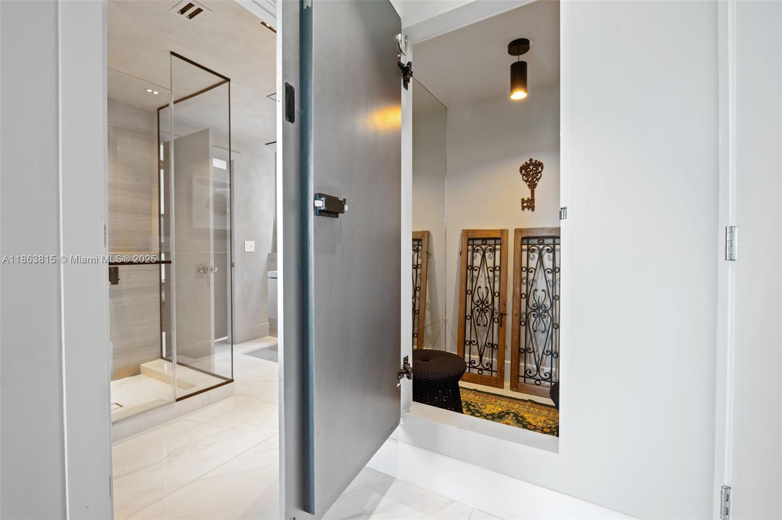 BEACON HARBOUR CONDO - Residential