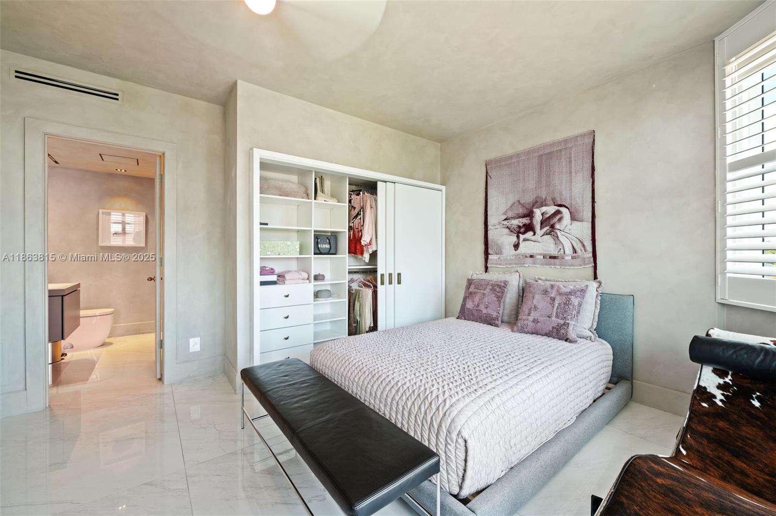 BEACON HARBOUR CONDO - Residential