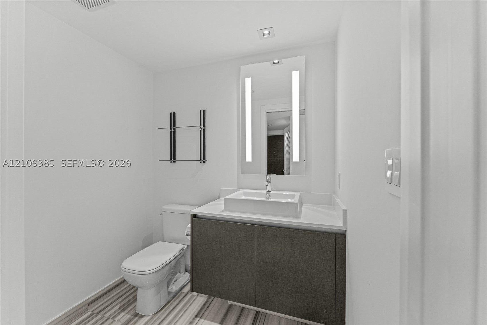1451 Brickell Ave 1504