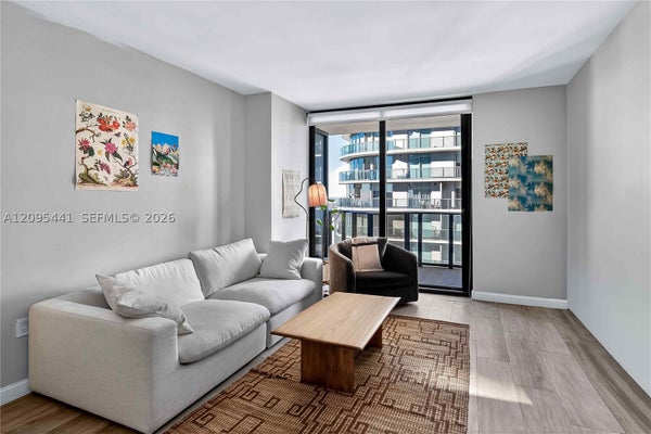 45 SW 9TH ST APT 3807, MIAMI, FL 33130 - Image 17c80216a2e0afebc970eb38e9b7bd13/3763142331