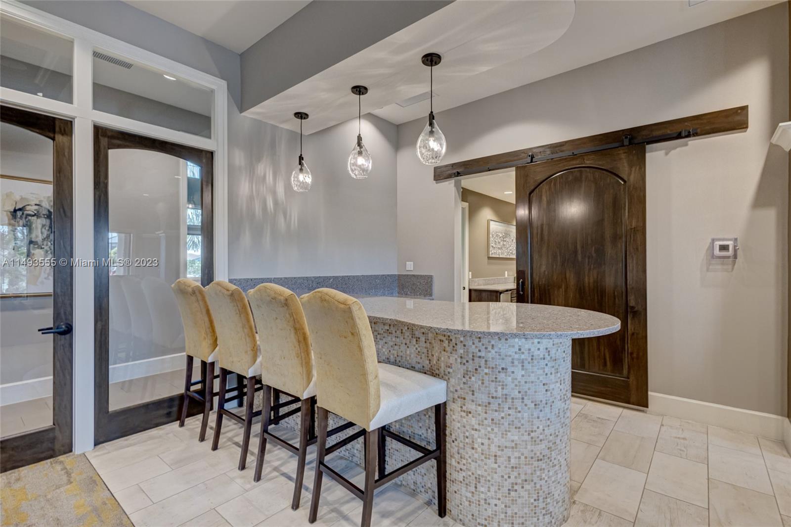 SONOMA ISLES - Residential