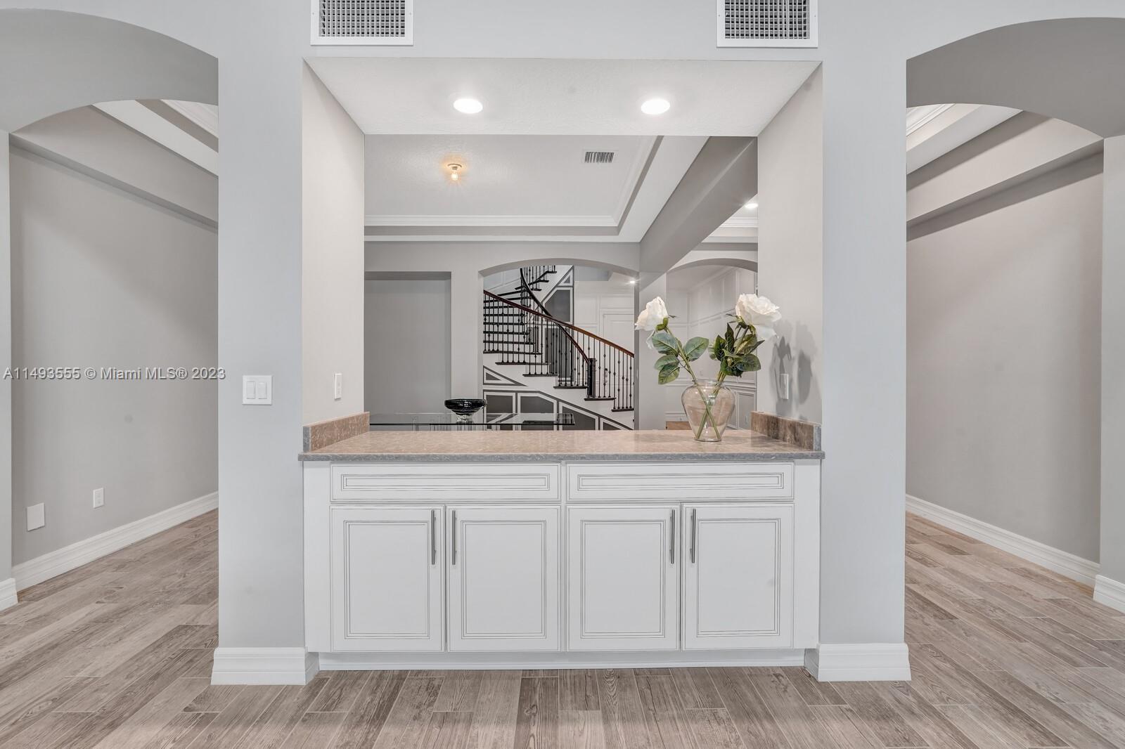 SONOMA ISLES - Residential