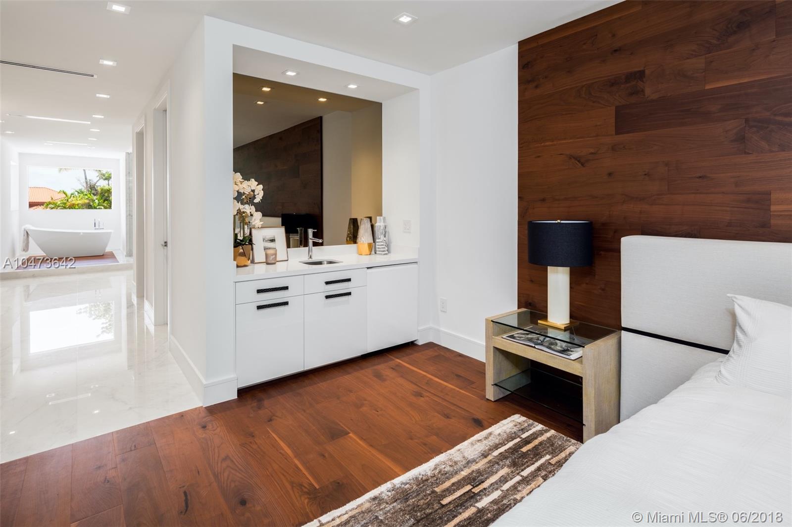 GOLDEN BEACH SEC A - Residential