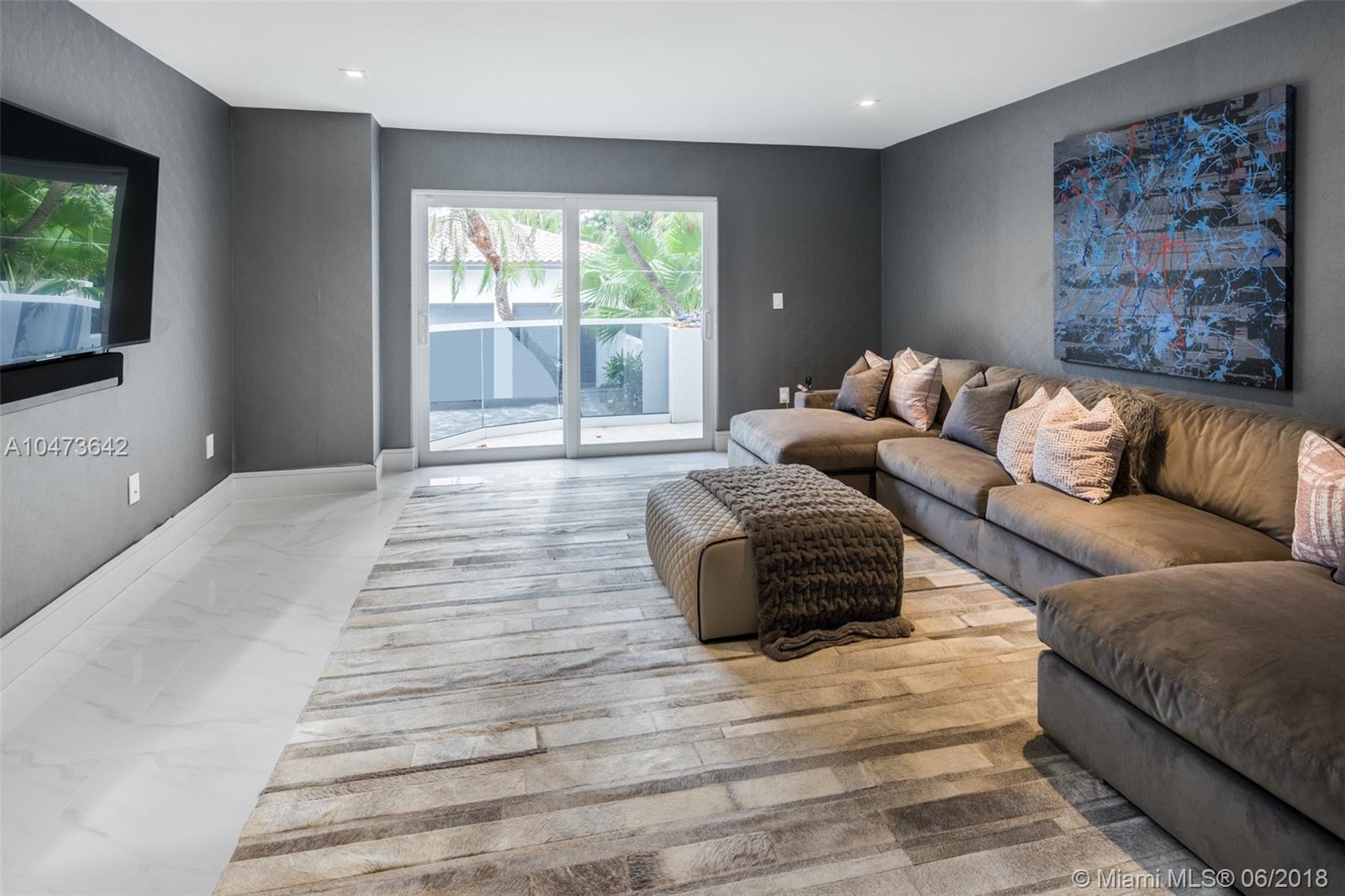 GOLDEN BEACH SEC A - Residential