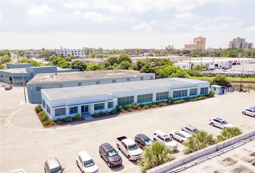 7250 NE 4 Avenue features a 7,308 SF building on a 13,504 SF lot zoned D2. The Property fronts Rail 71, a 127,000 SF former warehouse repurposed into offices, restaurants, breweries, galleries, and more.