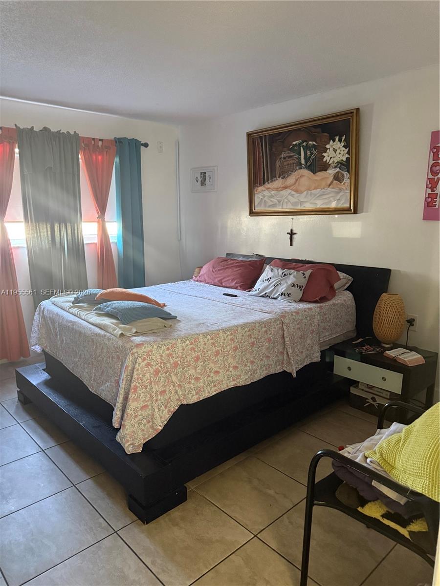 VILLA BELLINI CONDO - Residential