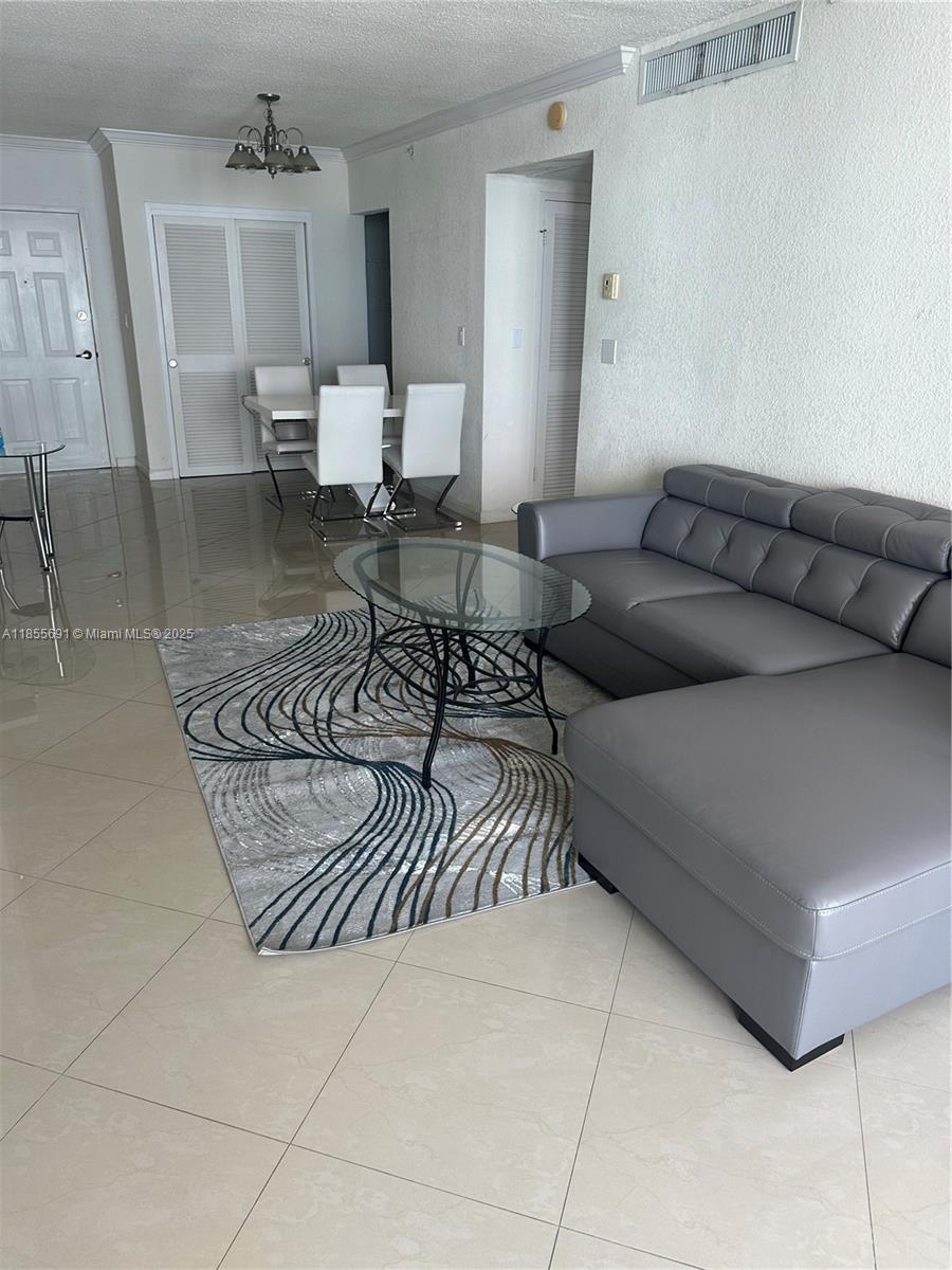2501 S Ocean Dr 1538