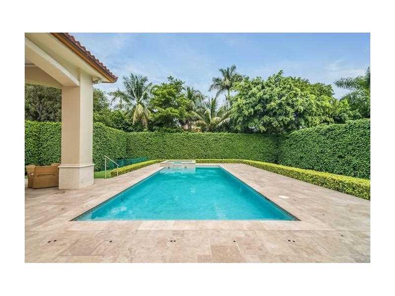 COCOPLUM SEC 1 - Residential