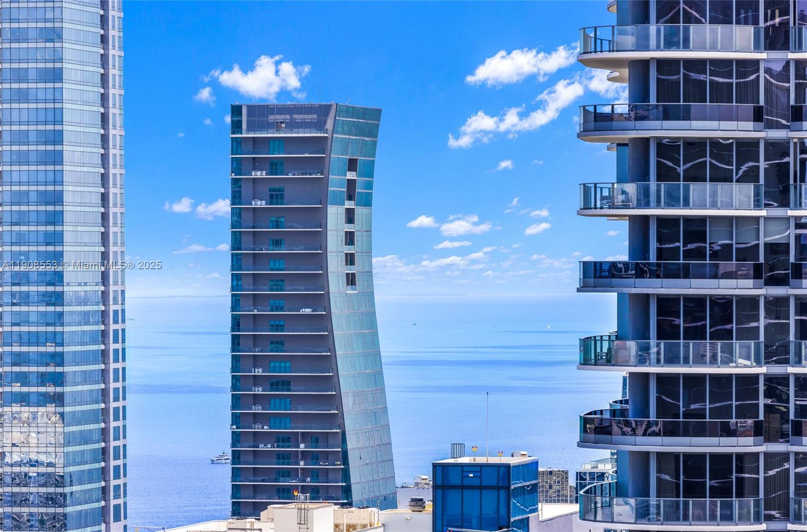 801 SMA RESIDENCES CONDO - Residential Lease