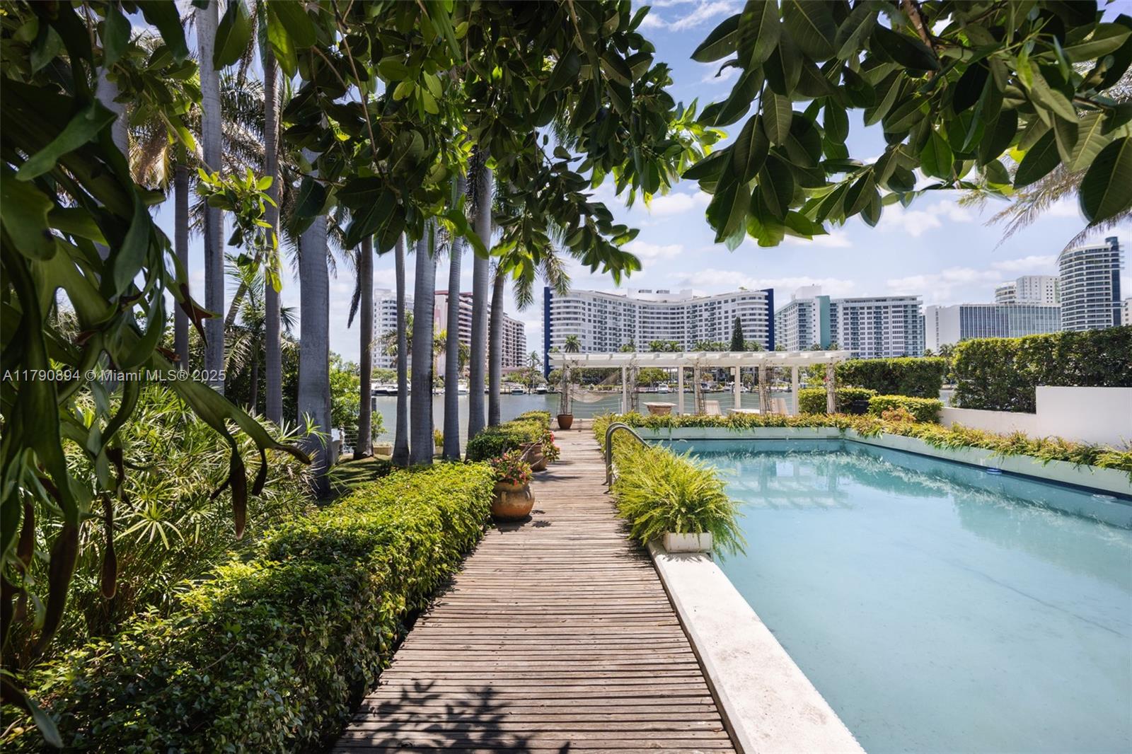 BEACH VIEW SUB - Residential