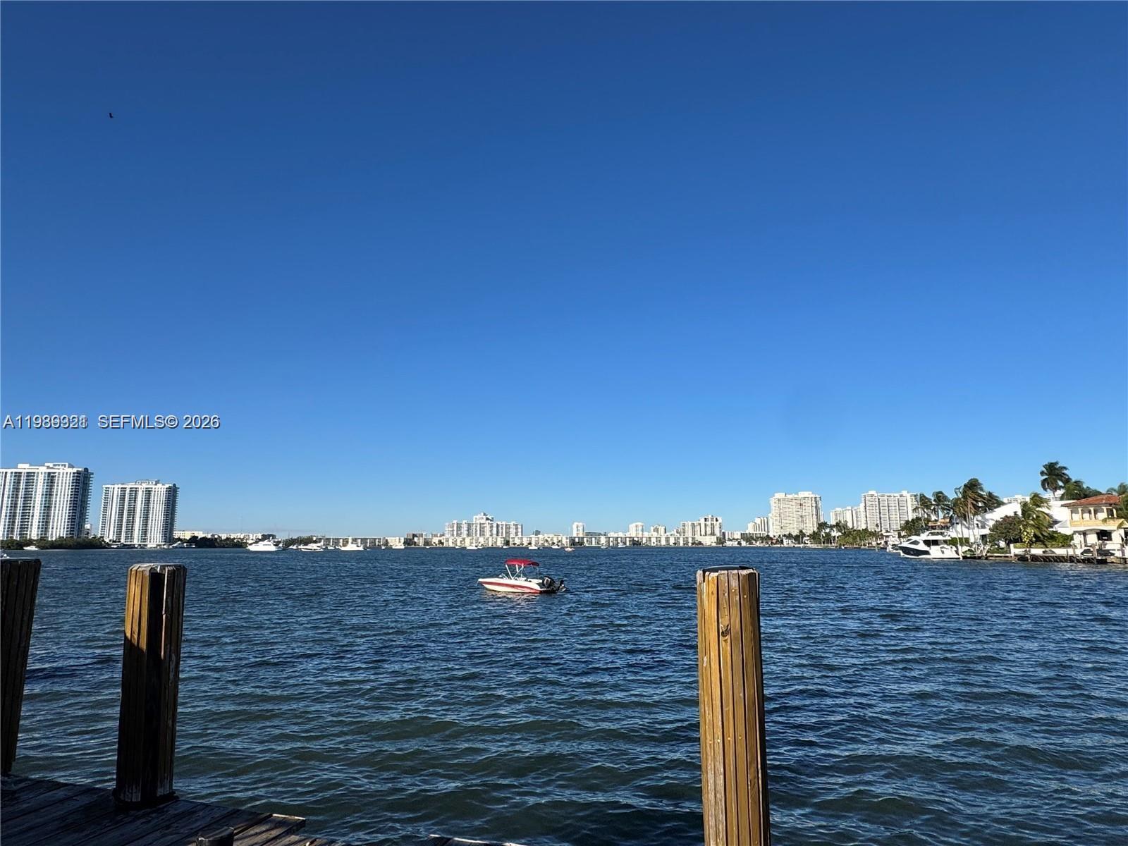 CARLTON BAY CONDO - Residential