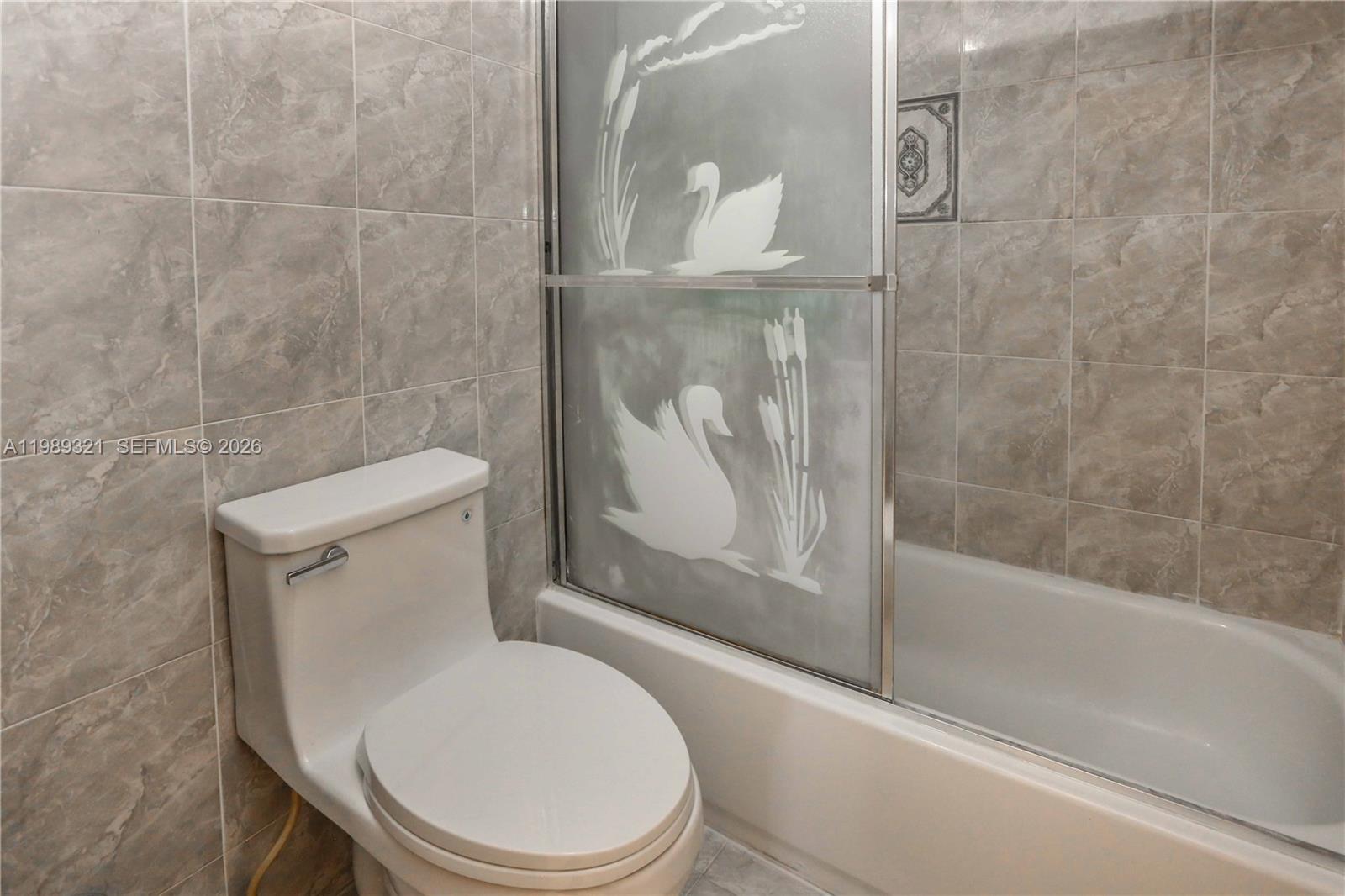 CARLTON BAY CONDO - Residential