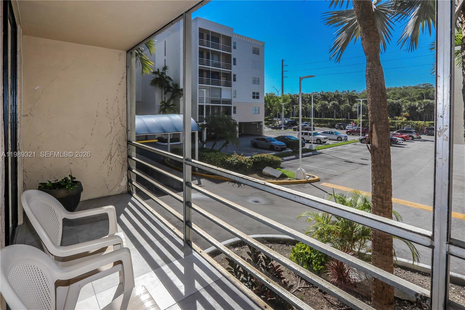 CARLTON BAY CONDO - Residential