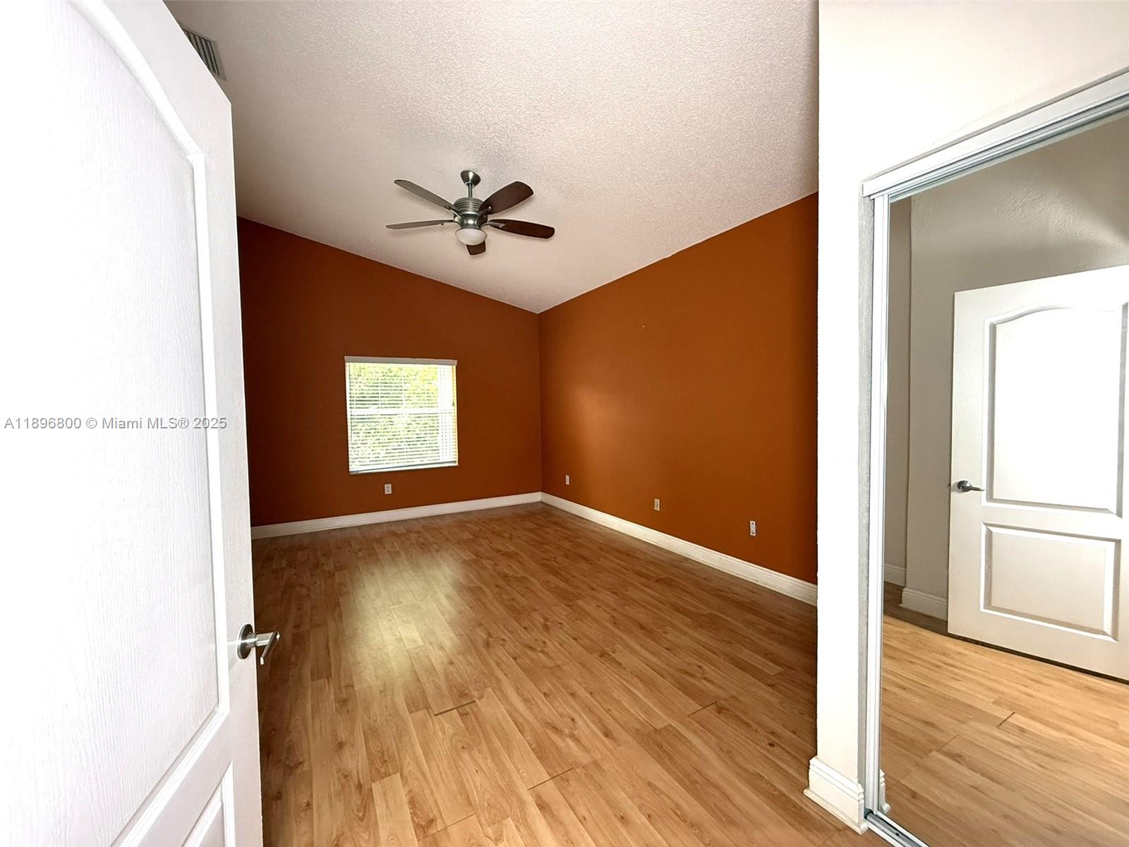 COSTA VERDE SEC 1 - Residential