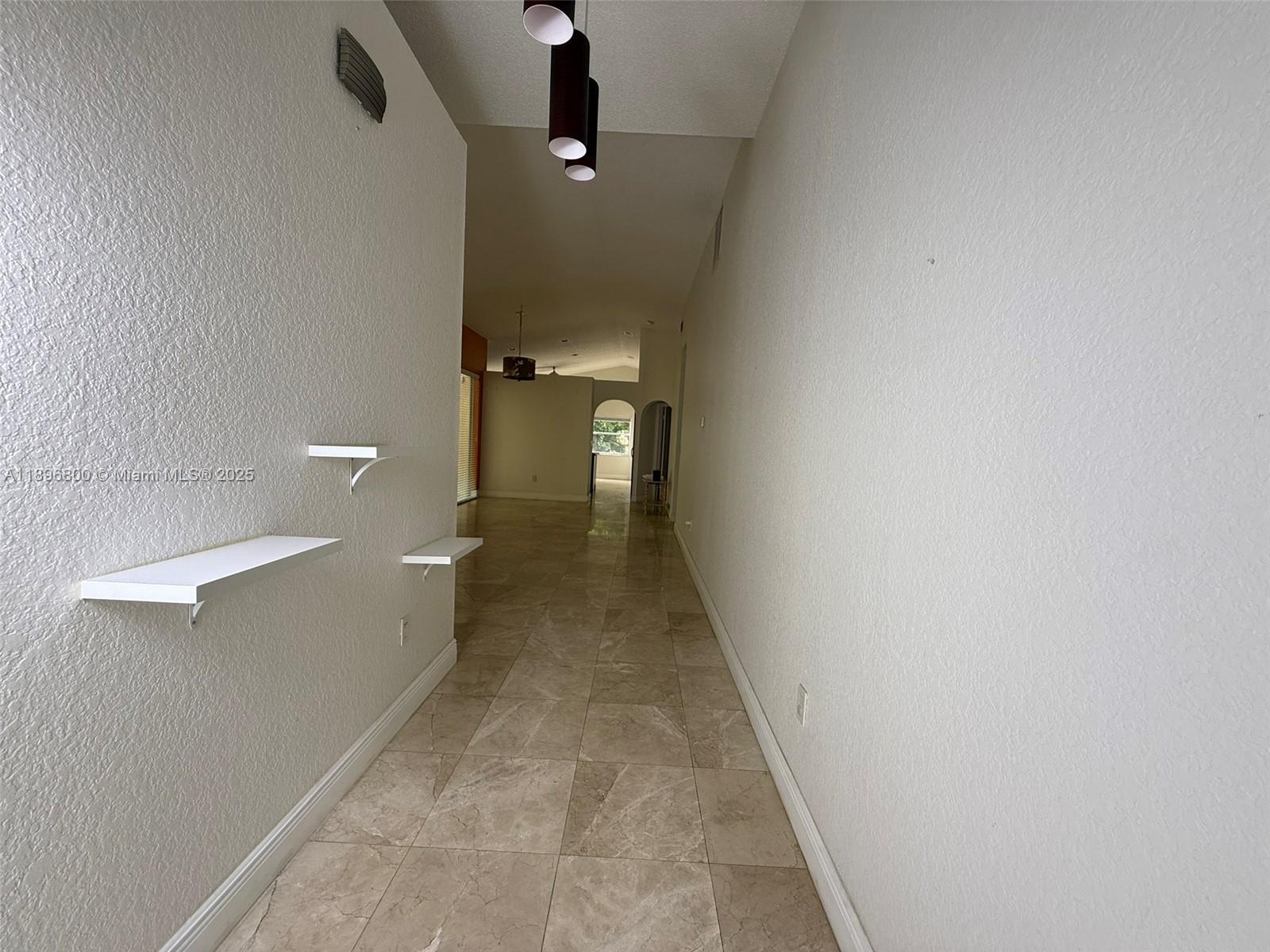 COSTA VERDE SEC 1 - Residential