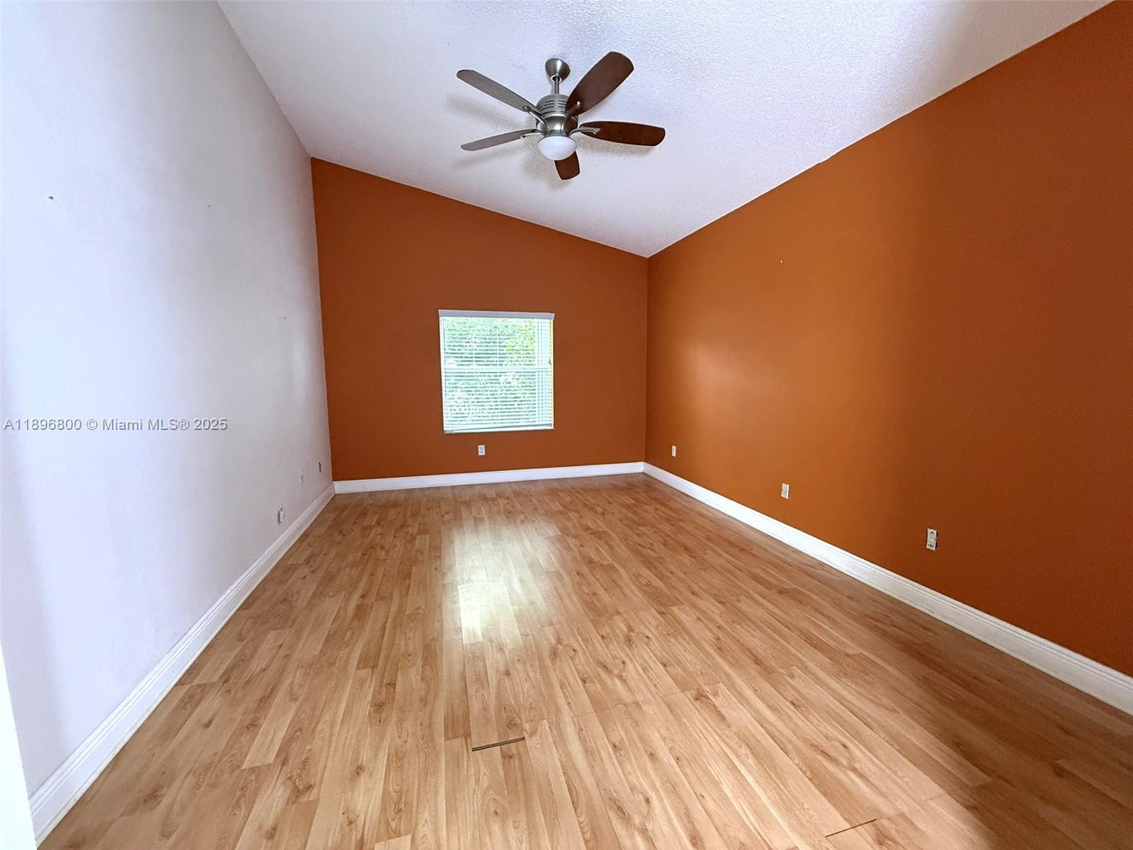 COSTA VERDE SEC 1 - Residential
