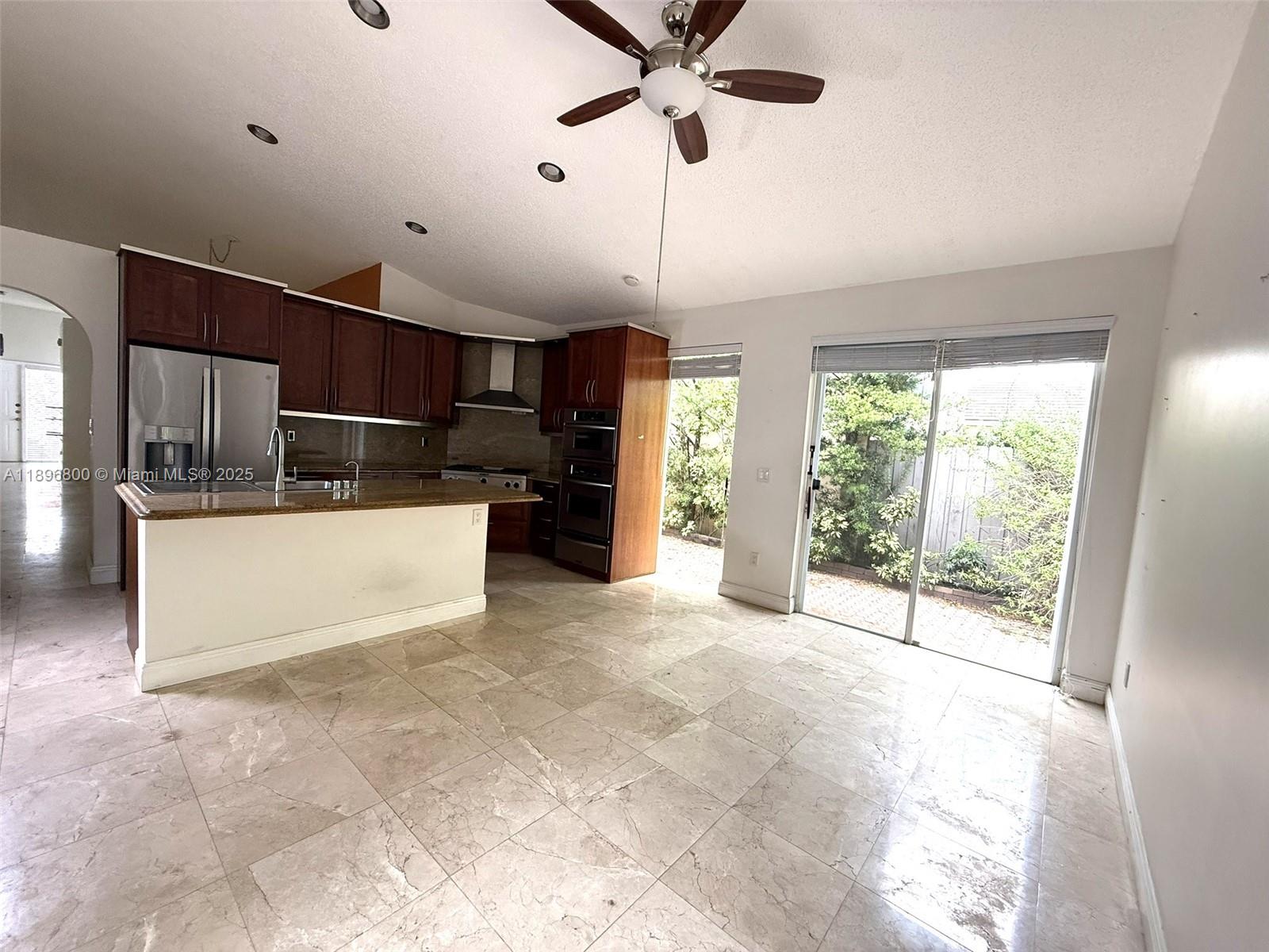 COSTA VERDE SEC 1 - Residential