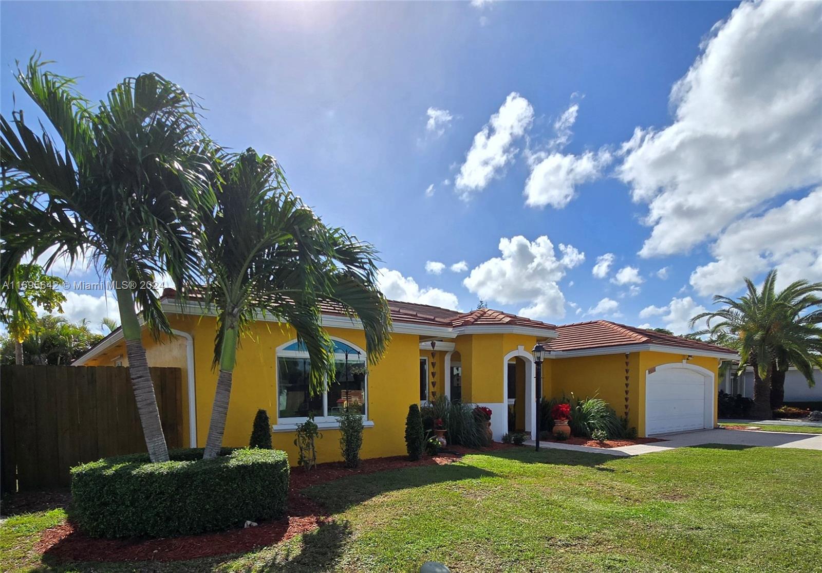 NO HOA - NO FLOOD INS - 2024 TAXES $4,333 GOOD WHEN QUALIFYING FOR THE MORTGAGE! Roof replaced 2020. Open floor plan with lots of IMPACT WINDOWS and IMPACT SLIDDING GLASS DOORS (installed 2020) make this home VERY bright! Renovated kitchen with QUARTZ countertops and backsplash. Spacious backyard with a 15x30 saltwater swimming pool with removal pool fence for kids’ safety. We kept the hurricane lightweight aluminum panels for extra protection stored in the garage. Six security cameras around the house + ring camera/doorbell. We walk and enjoy the birds at the park 2 blocks away. It has a children’s playground and basketball courts.
