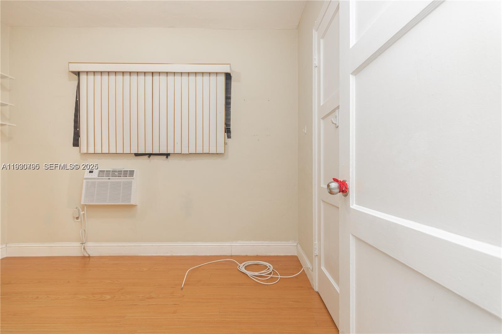 COM SILVER BLUFF - Residential Lease