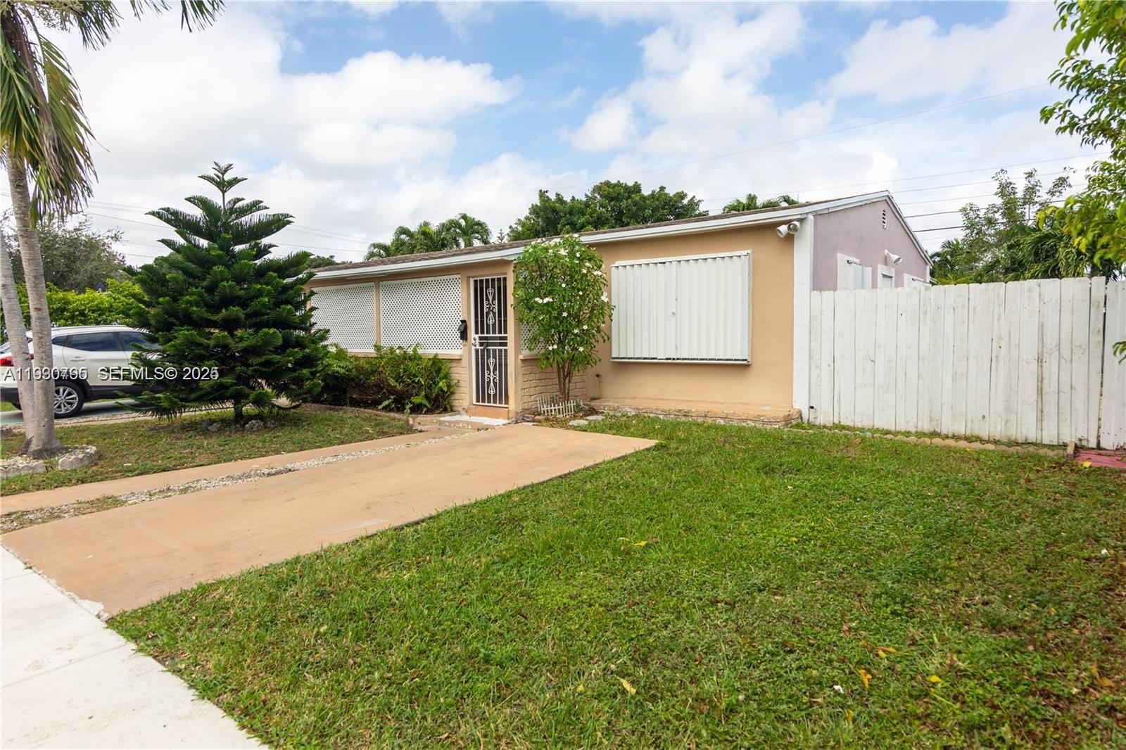 COM SILVER BLUFF - Residential Lease