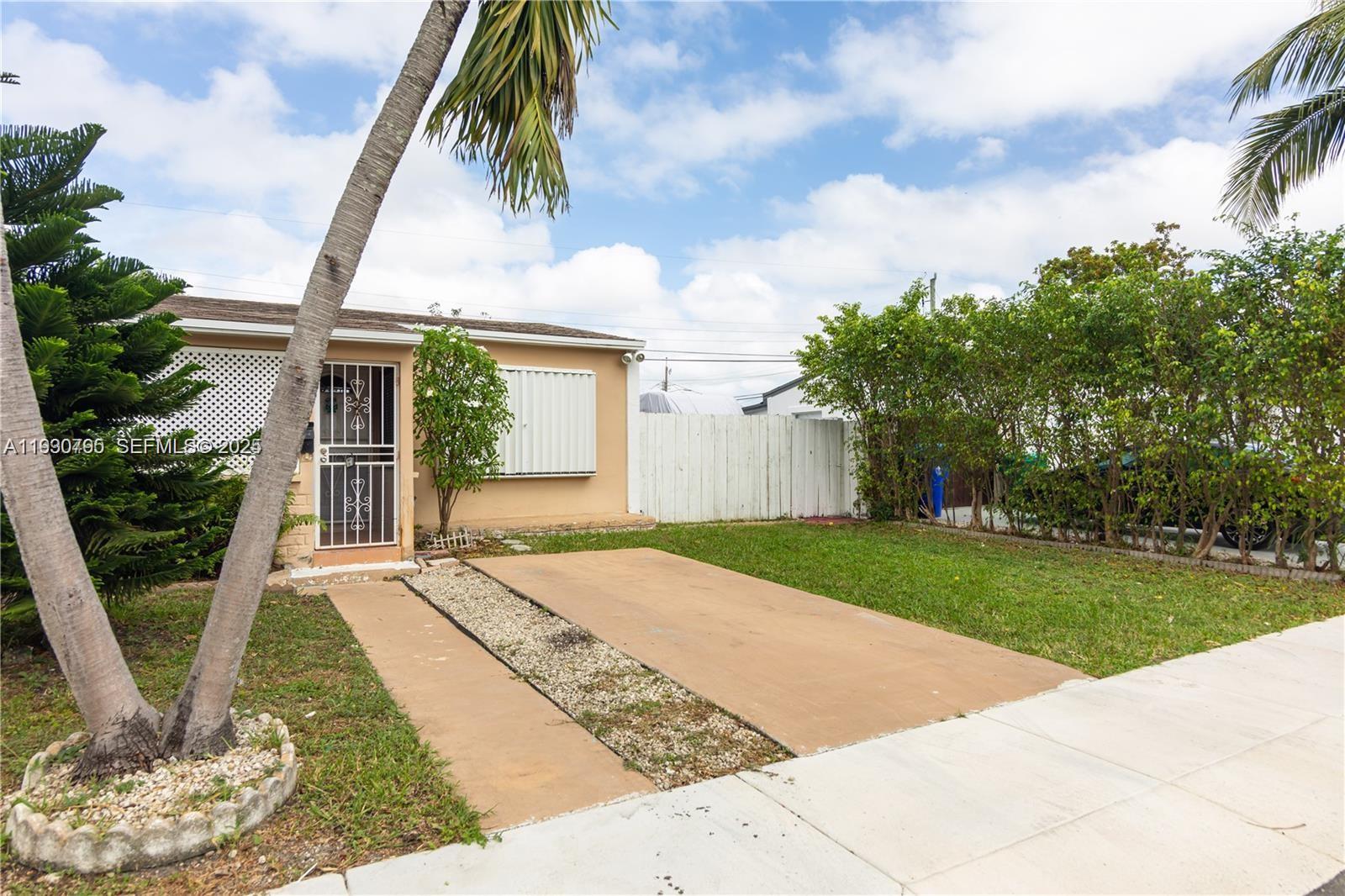 COM SILVER BLUFF - Residential Lease