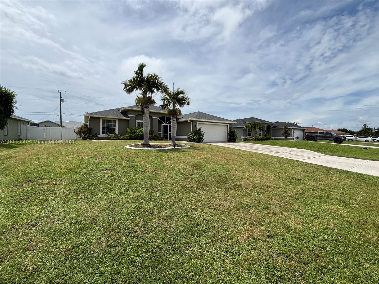 CAPECORAL - Residential