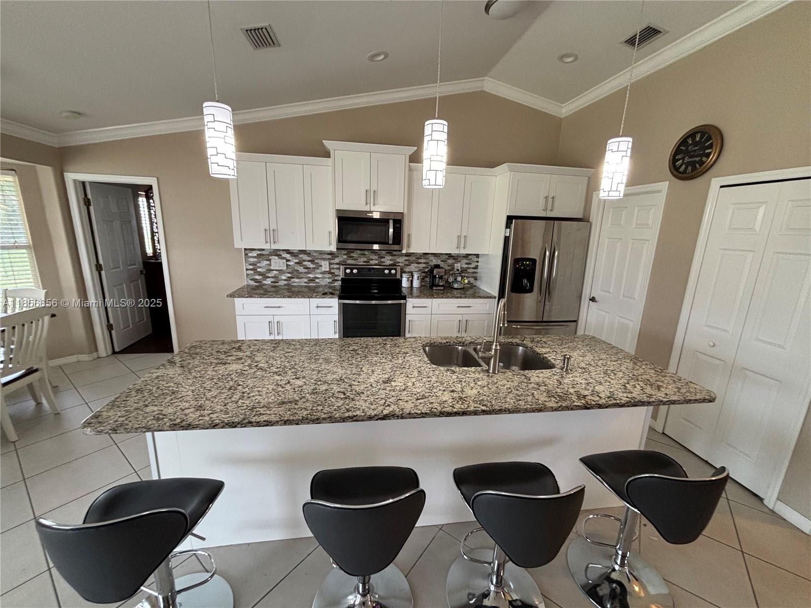 CAPECORAL - Residential