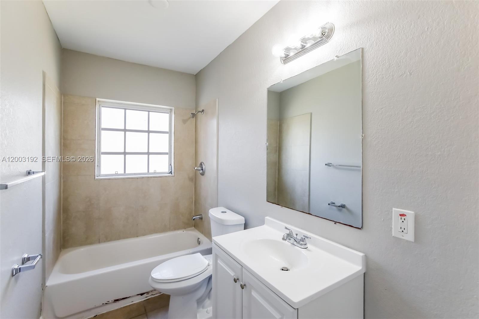 EMBASSY ESTATES - Residential Lease