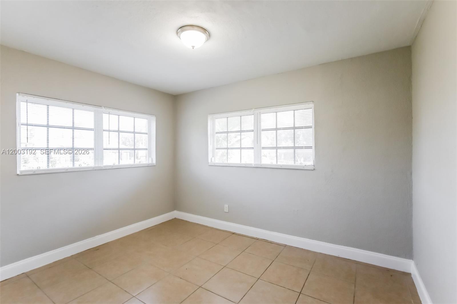 EMBASSY ESTATES - Residential Lease