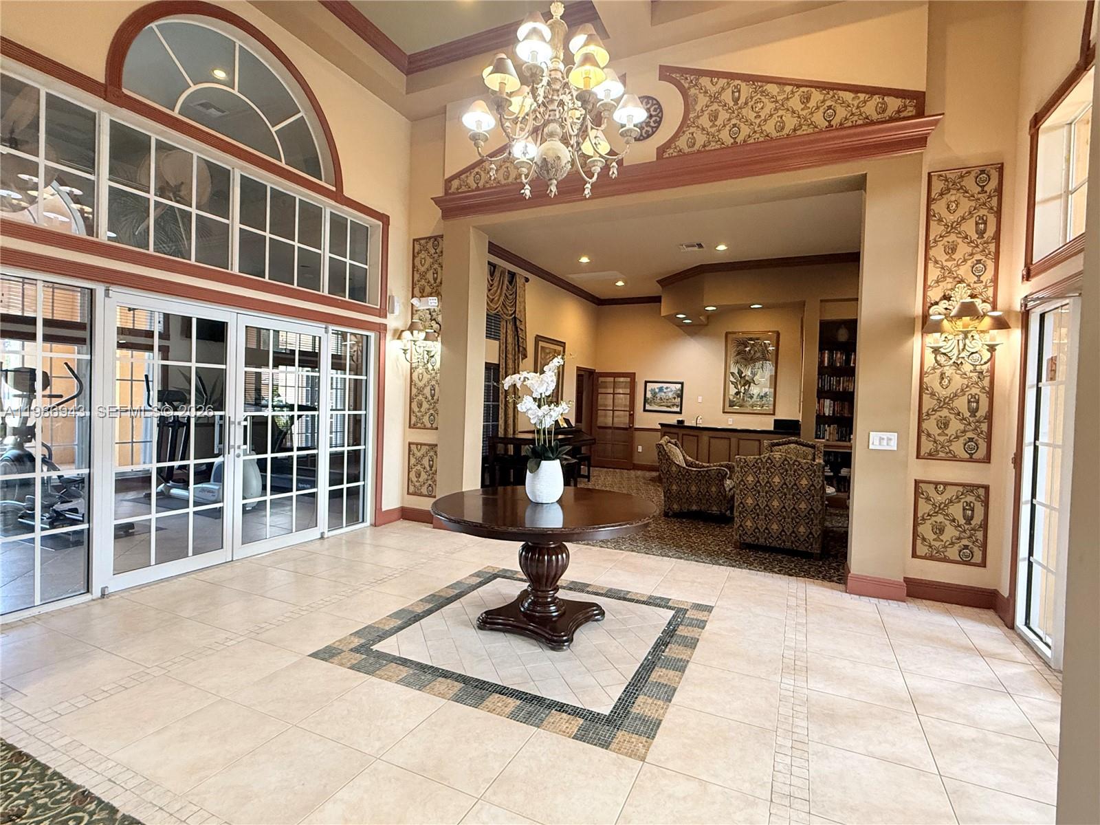 HYPOLUXOS MARINERS CAY CO - Residential