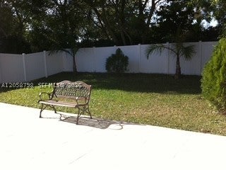 818 GARNET CIR — listing photo 17