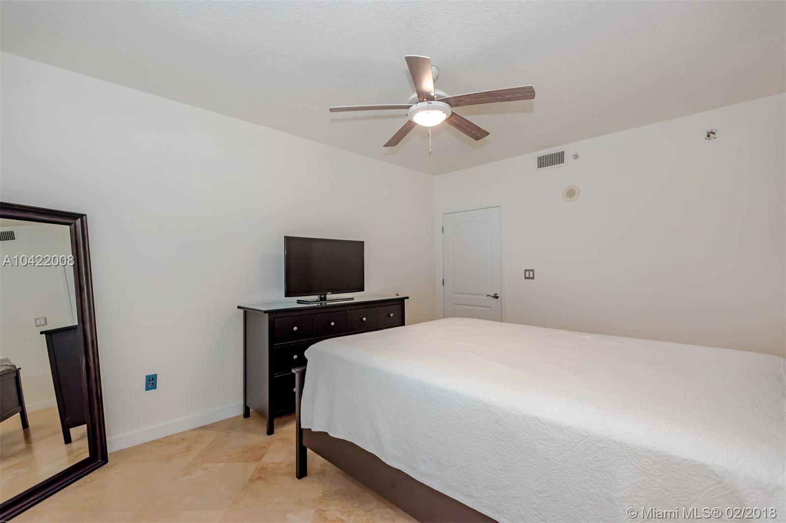 THE COSMOPOLITAN RESIDENC - Residential Lease
