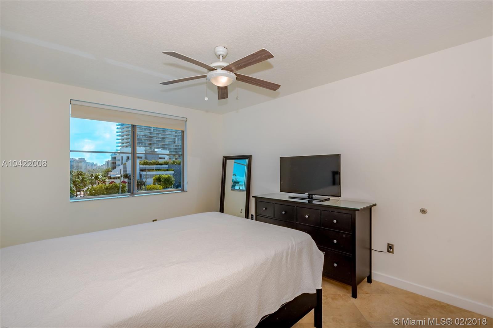 THE COSMOPOLITAN RESIDENC - Residential Lease