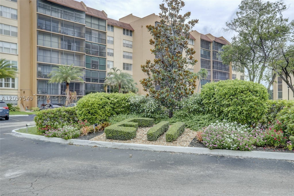 Photo of 3671 Environ Blvd #470, Lauderhill, FL 33319 (MLS # A12097549)