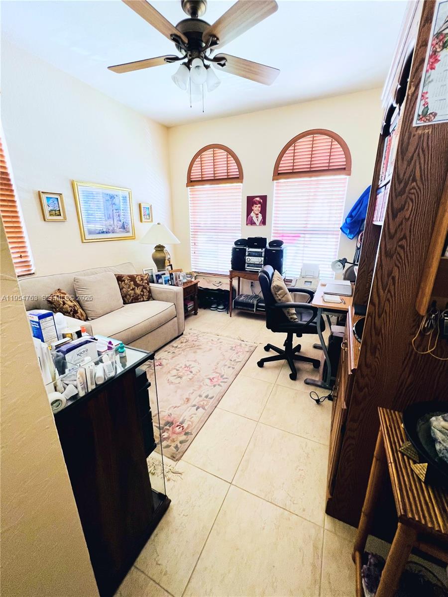 KEYS GARDEN - Residential