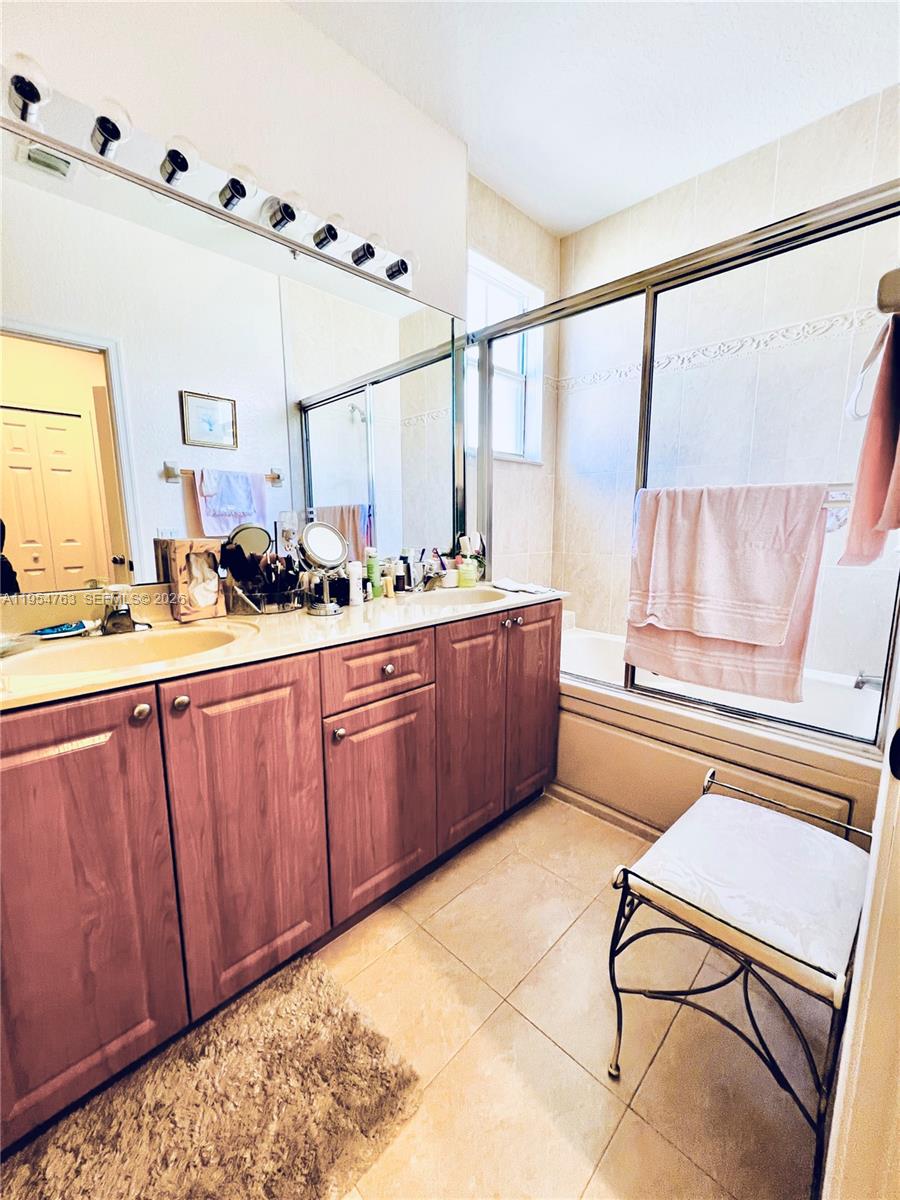 KEYS GARDEN - Residential