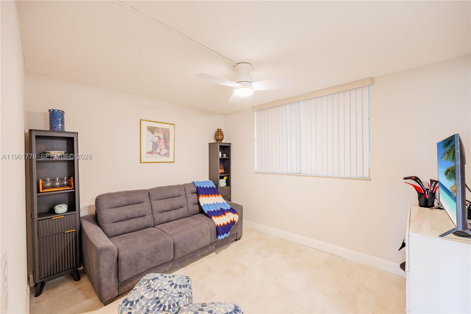 LIME BAY CONDOMINIUM 6 - Residential