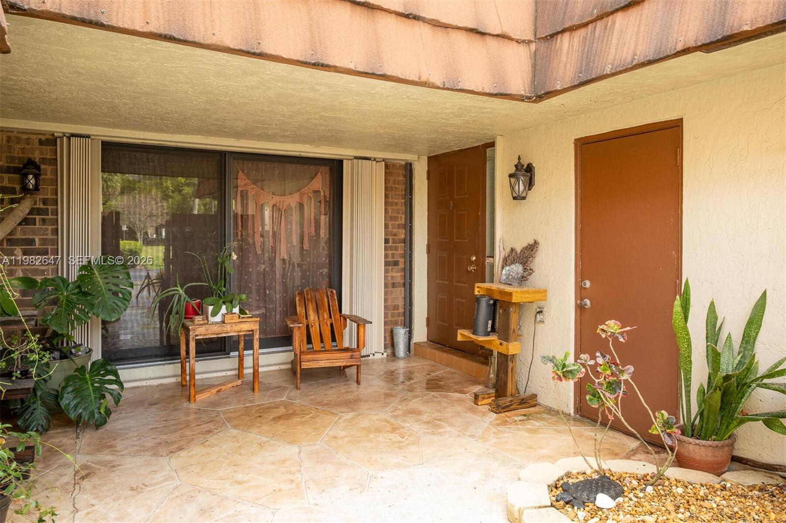 C H E ACRES - Residential