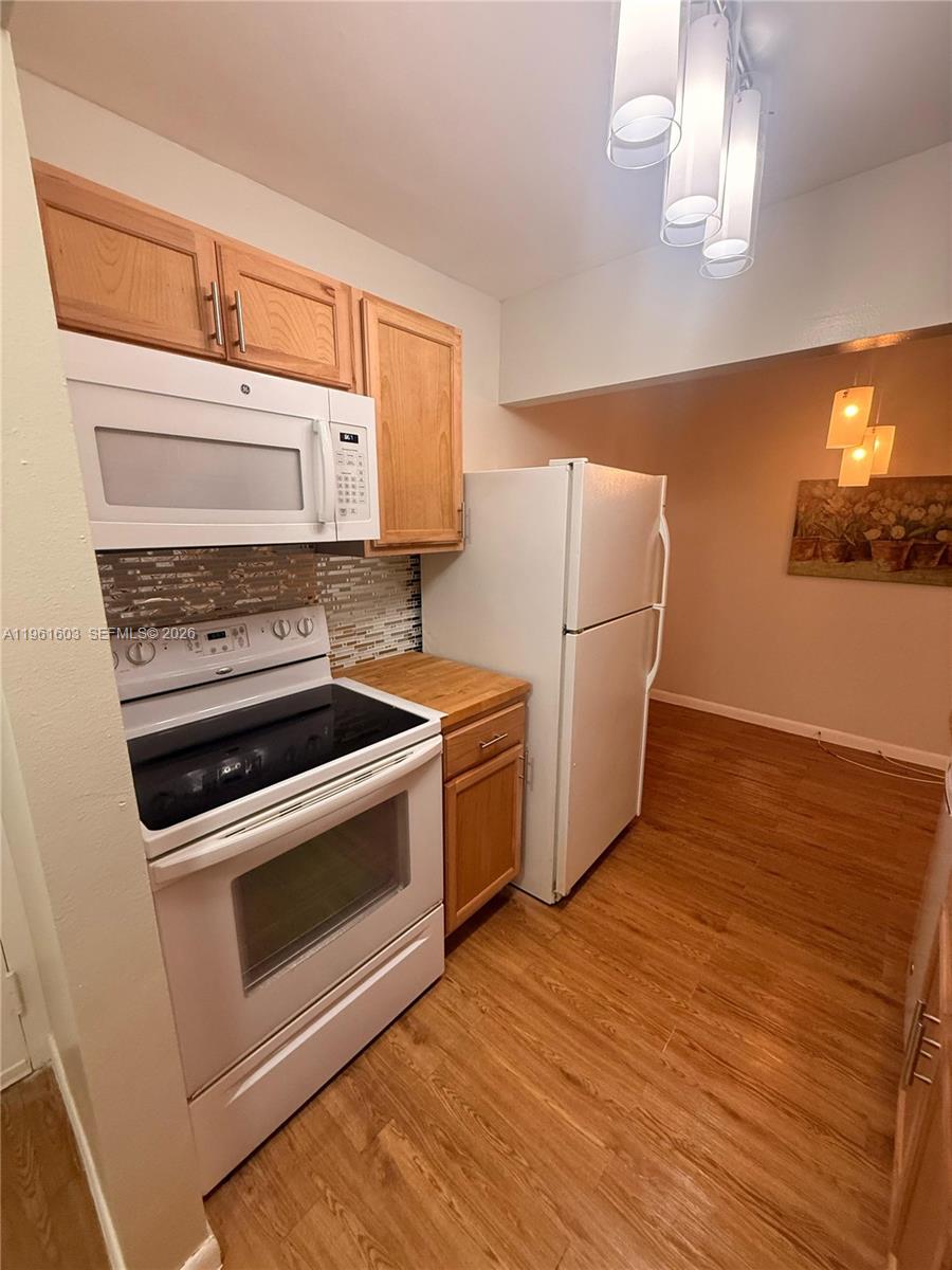 SABAL PALM VILLAGE CONDO - Residential