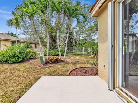 Single Family Residence in Weston FL 467 Silver Palm Way Way 29.jpg