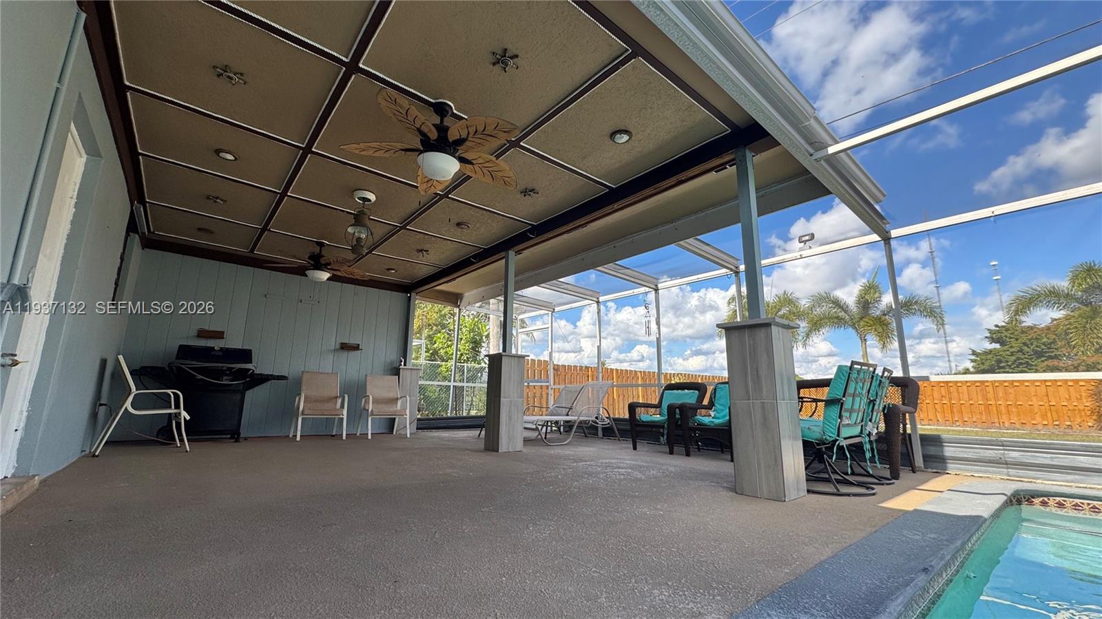 SIERRA MIRADA 1ST ADDN - Residential