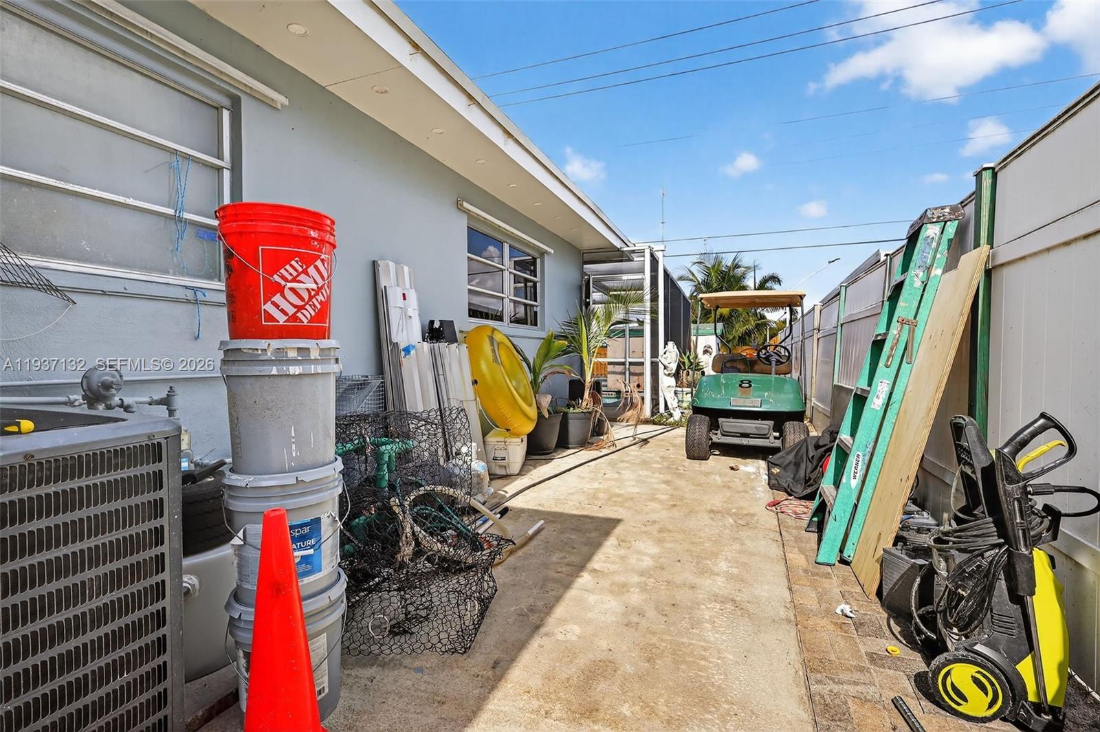 SIERRA MIRADA 1ST ADDN - Residential