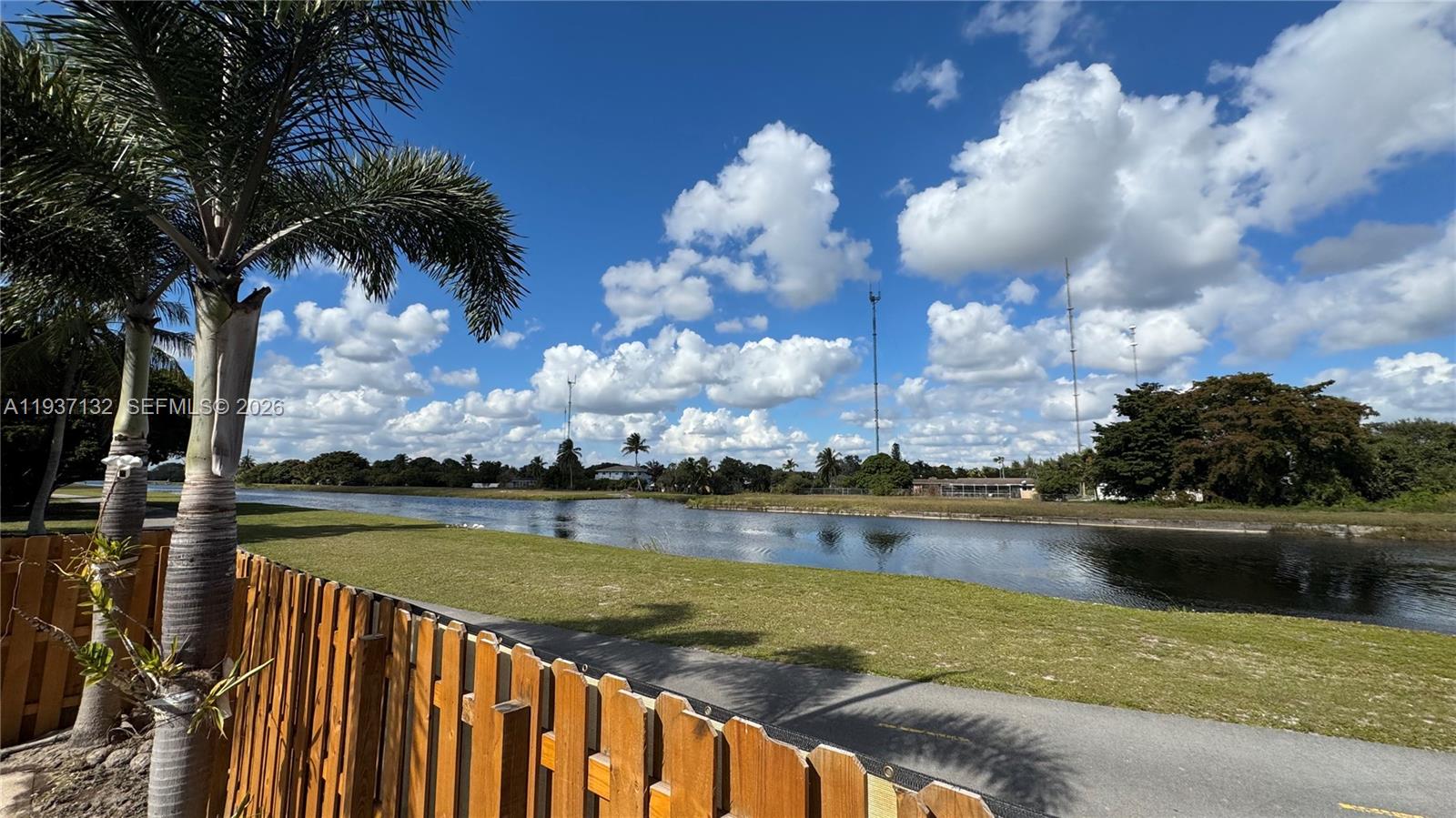 SIERRA MIRADA 1ST ADDN - Residential