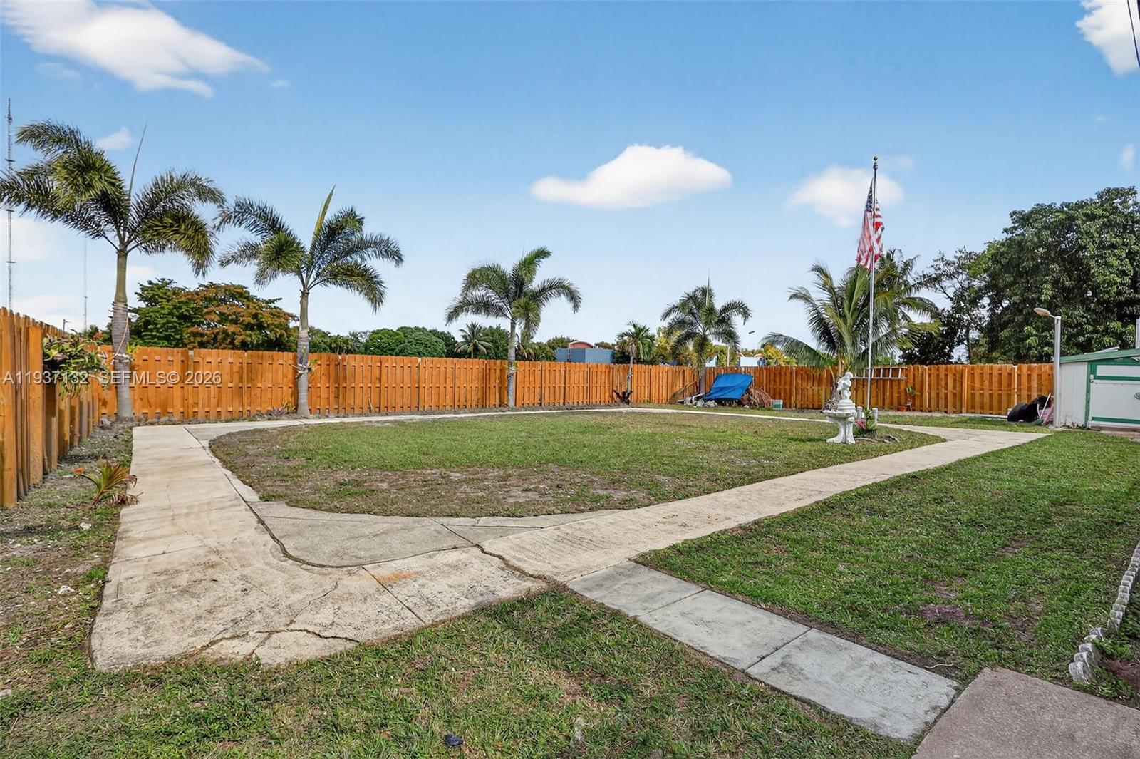 SIERRA MIRADA 1ST ADDN - Residential