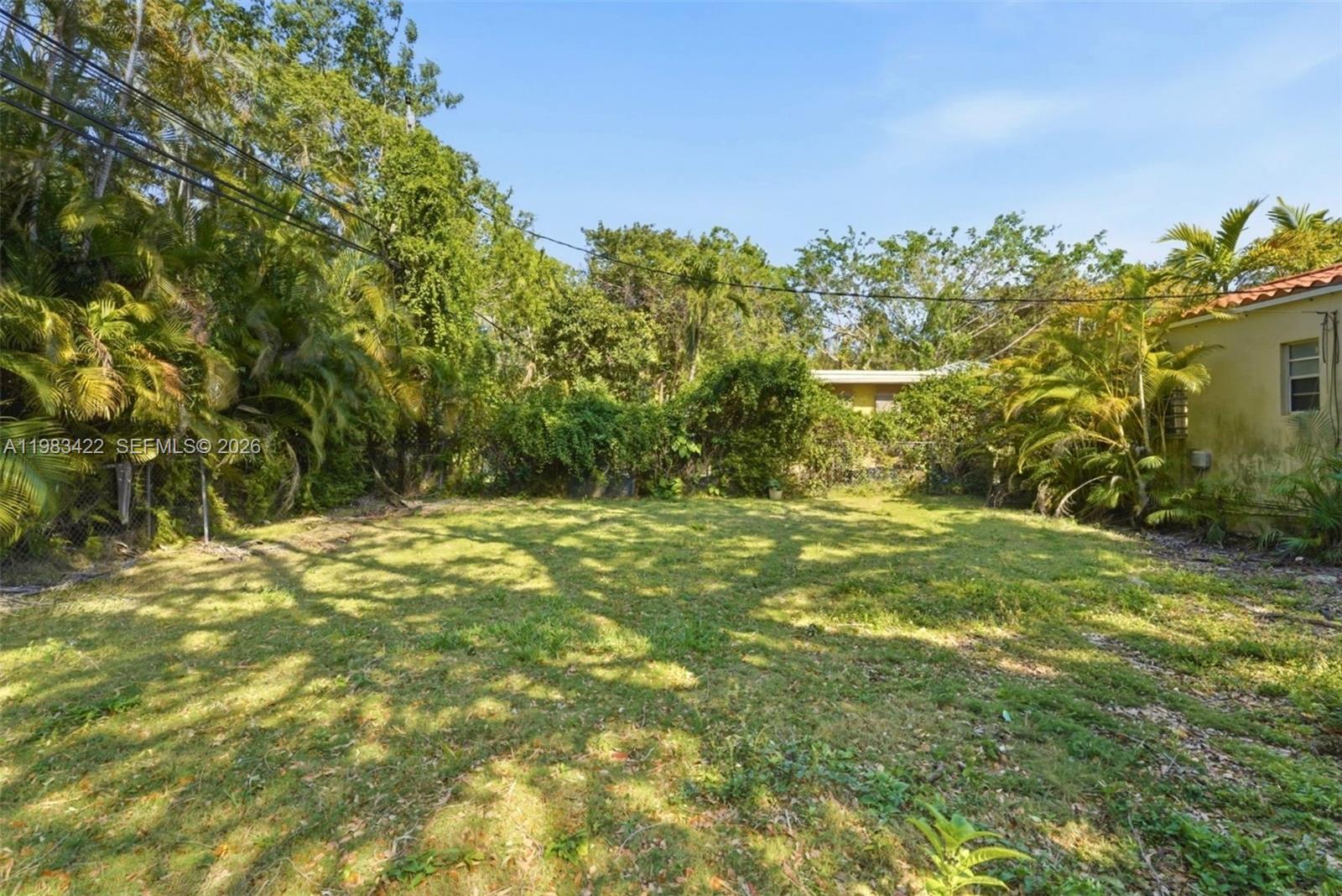 SILVER BLUFF EST SEC C - Residential